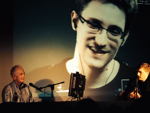 Left to right:  Daniel Ellsberg, Edward Snowden, and Free Press Foundation moderator