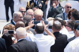 President Donald Trump and First Lady Melania Trump are welcomed by Prime Minister of Israel Benjamin Netanyahu, and Israeli President Reuven Rivlin, on their arrival to Ben Gurion International Airport, May 22, 2017, in Tel Aviv, Israel.