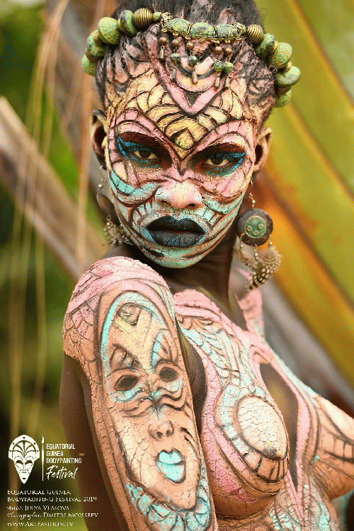 Bodypainting art by Julya Vlasova