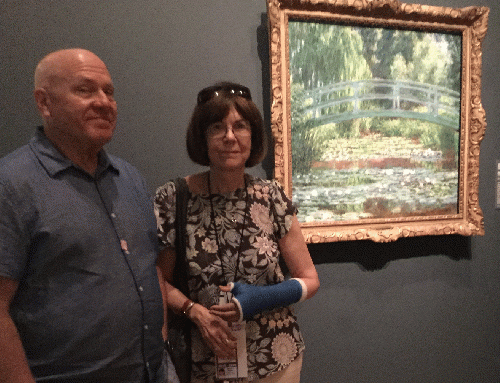 Rob and Marta in front of Japanese Bridge and Water Lilies, by Claude Monet, 1899.