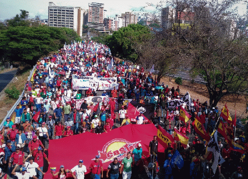 Chavista mobilization on May 1st (Katrina Kozarek/Venezuelanalysis)