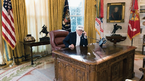 Although Trump is known to have phoned some foreign leaders over his official White House landline he is also known to call some leaders using his mobile phones on a whim