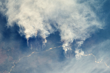 Fires along the Rio Xingu, Brazil