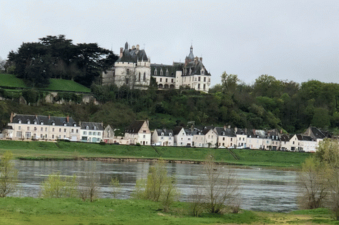 Figure 1: A wonderful trip to see the Chateaux' in the Loire Valley in France with some fraud and a jail threat thrown into the tour.