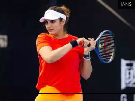 Sania Mirza in action